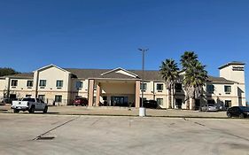 Yorktown Inn And Suites